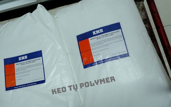 Nguyên lý hoạt động của Polymer trong việc xử lý bùn